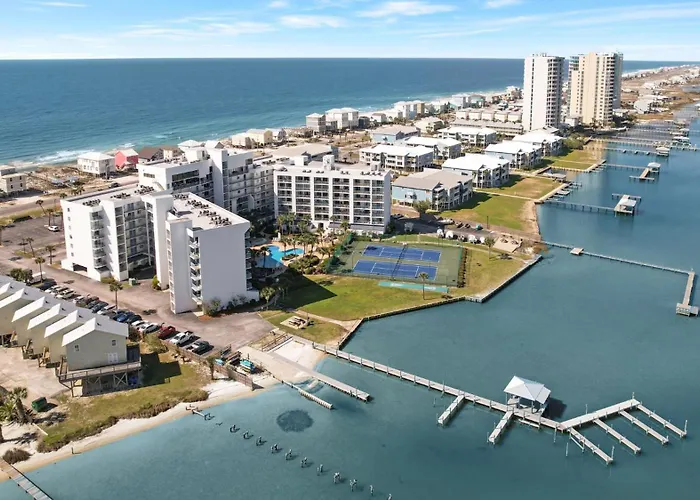 Surf & Racquet 309a Holiday home *